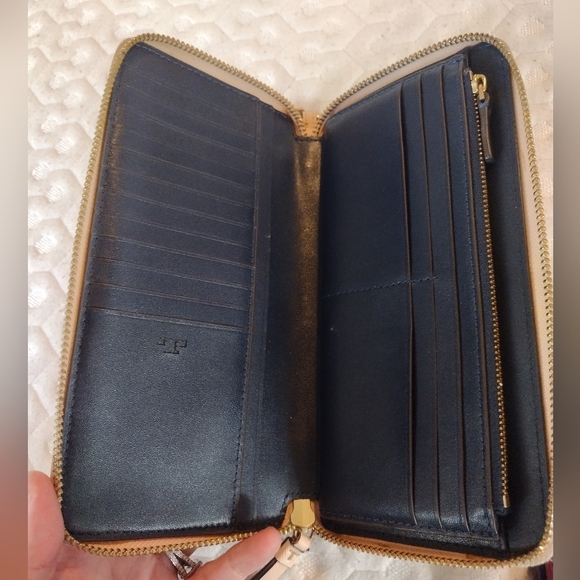 TORY BURCH - Picture 5 of 7